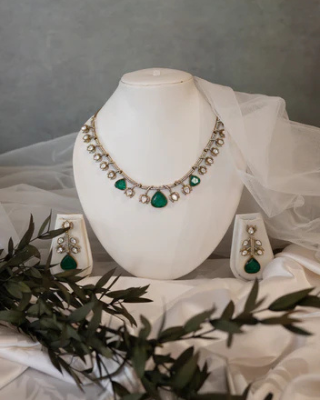 Emerald Dew Elegance Set
