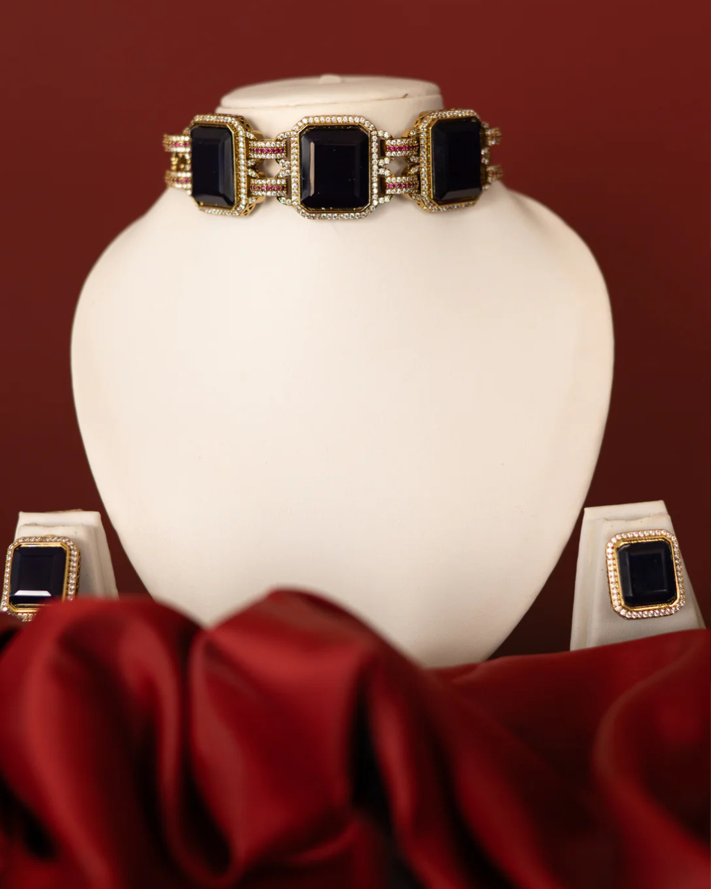 Regal Blue Gemstone & Moissanite Gold Plated Choker Set