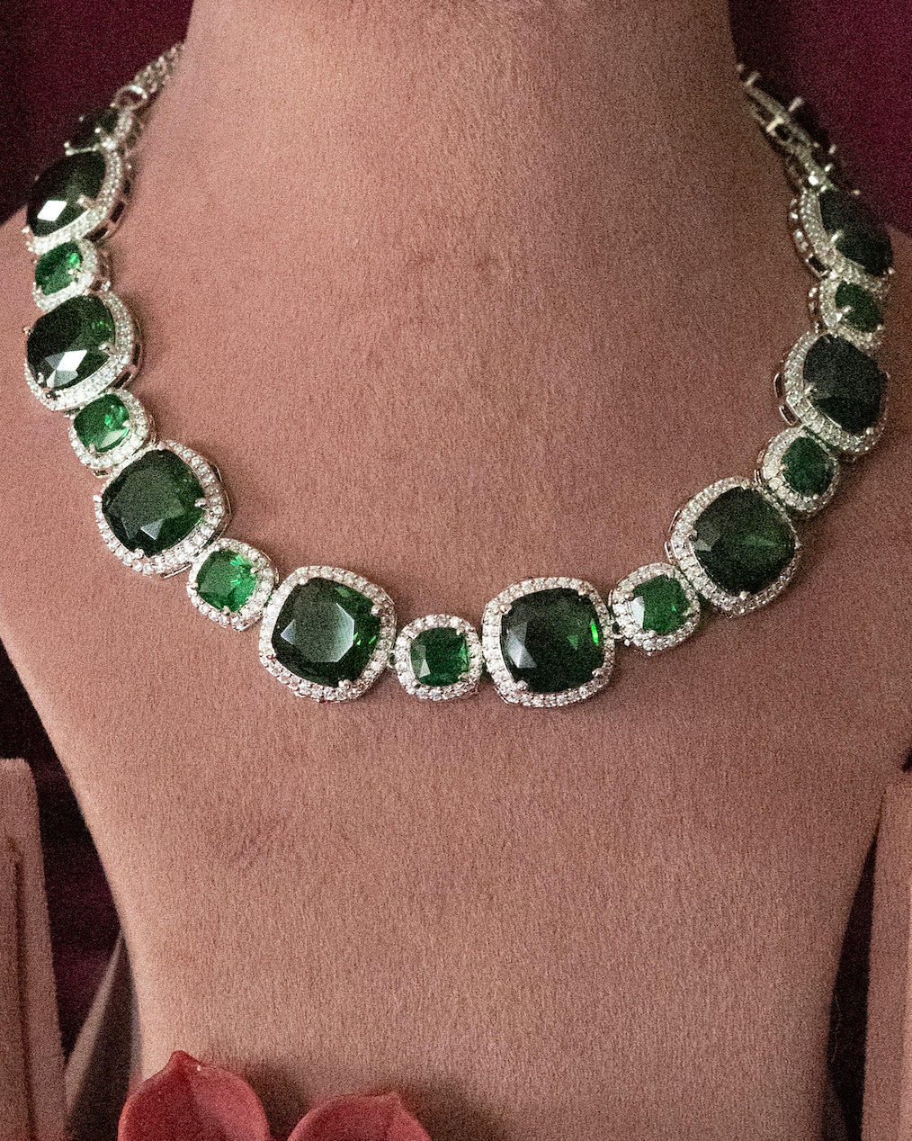 Emerald Classic Halo Necklace Set