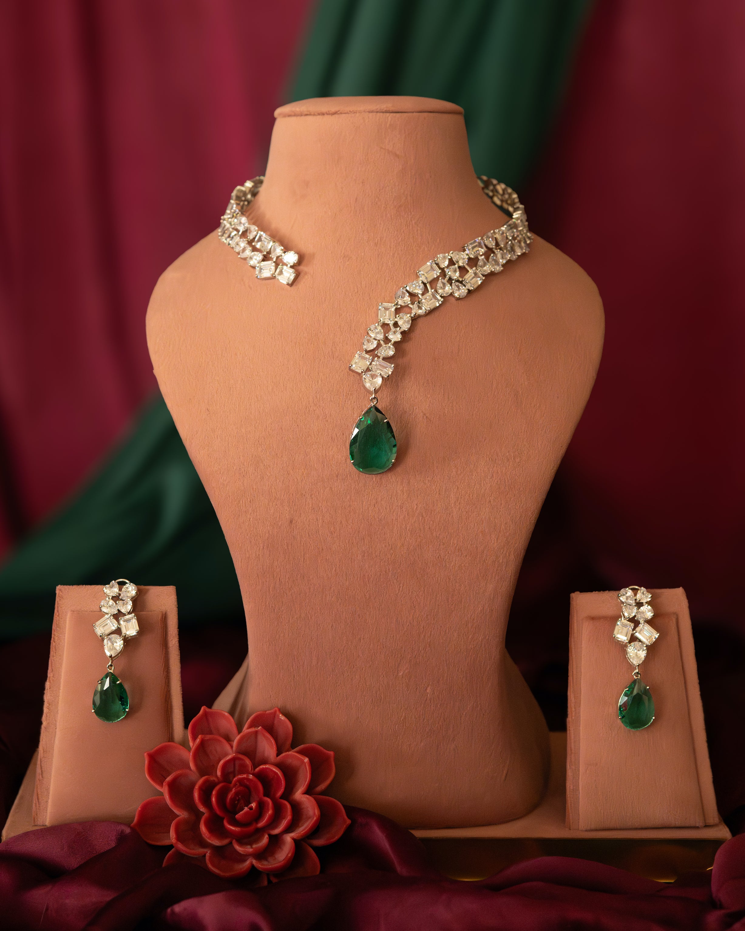 Emerald Whisper Necklace Set