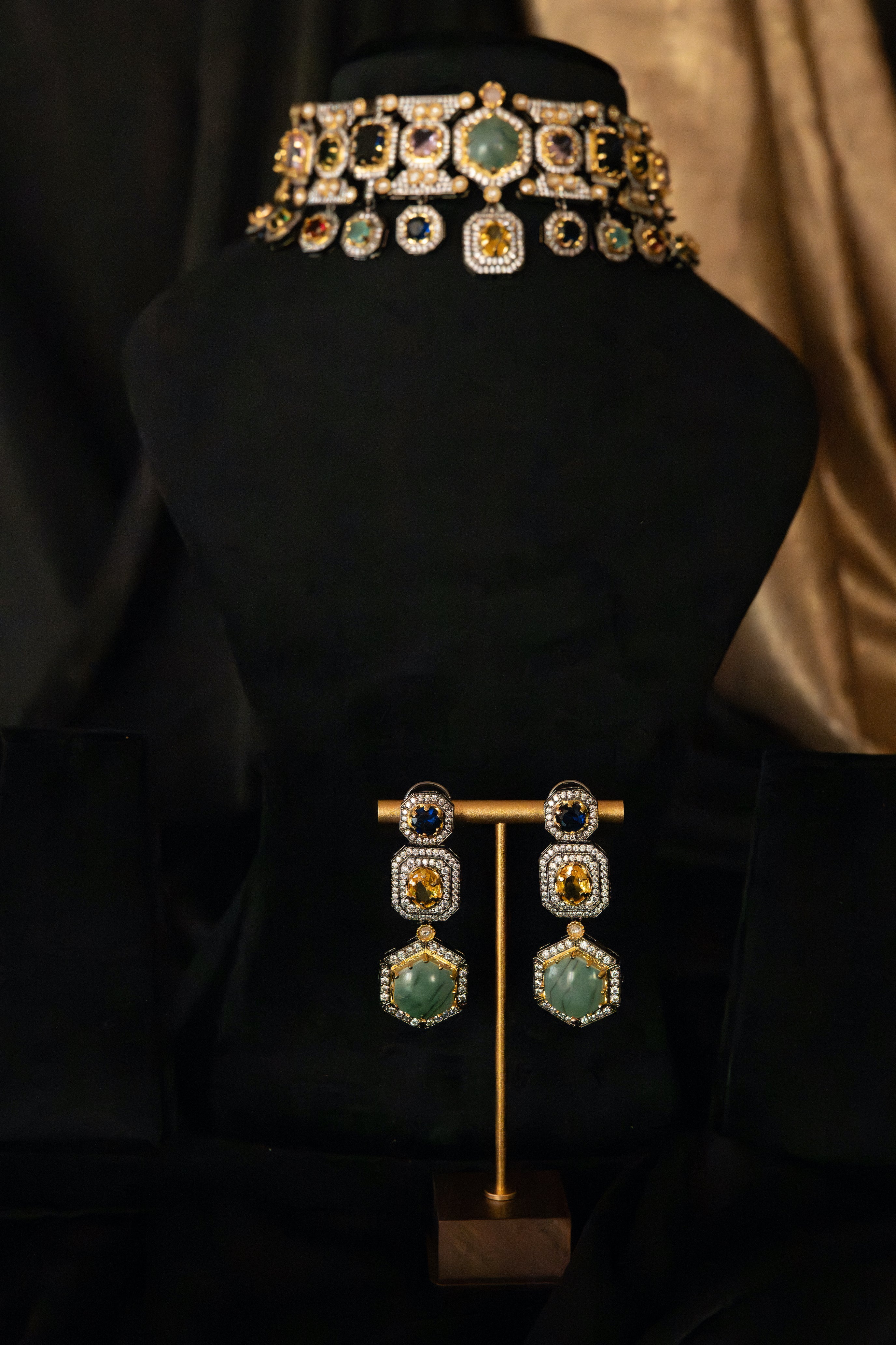 Royal Emerald Mosaic Choker Set