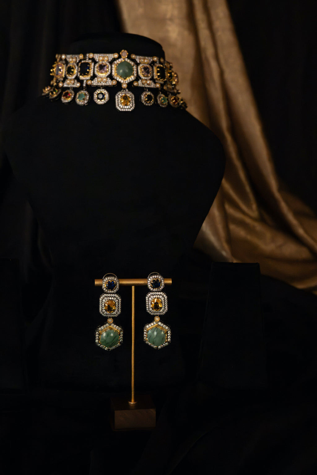 Royal Emerald Mosaic Choker Set