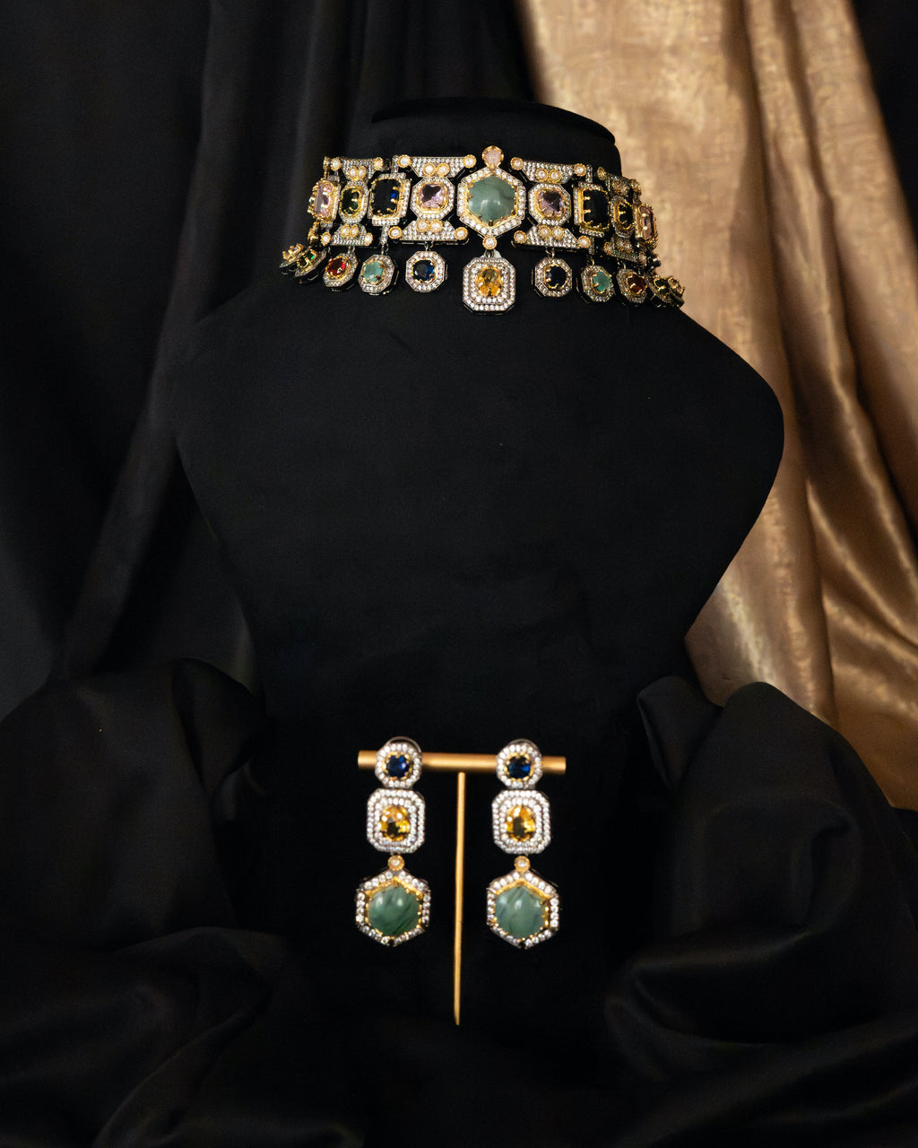 Royal Emerald Mosaic Choker Set