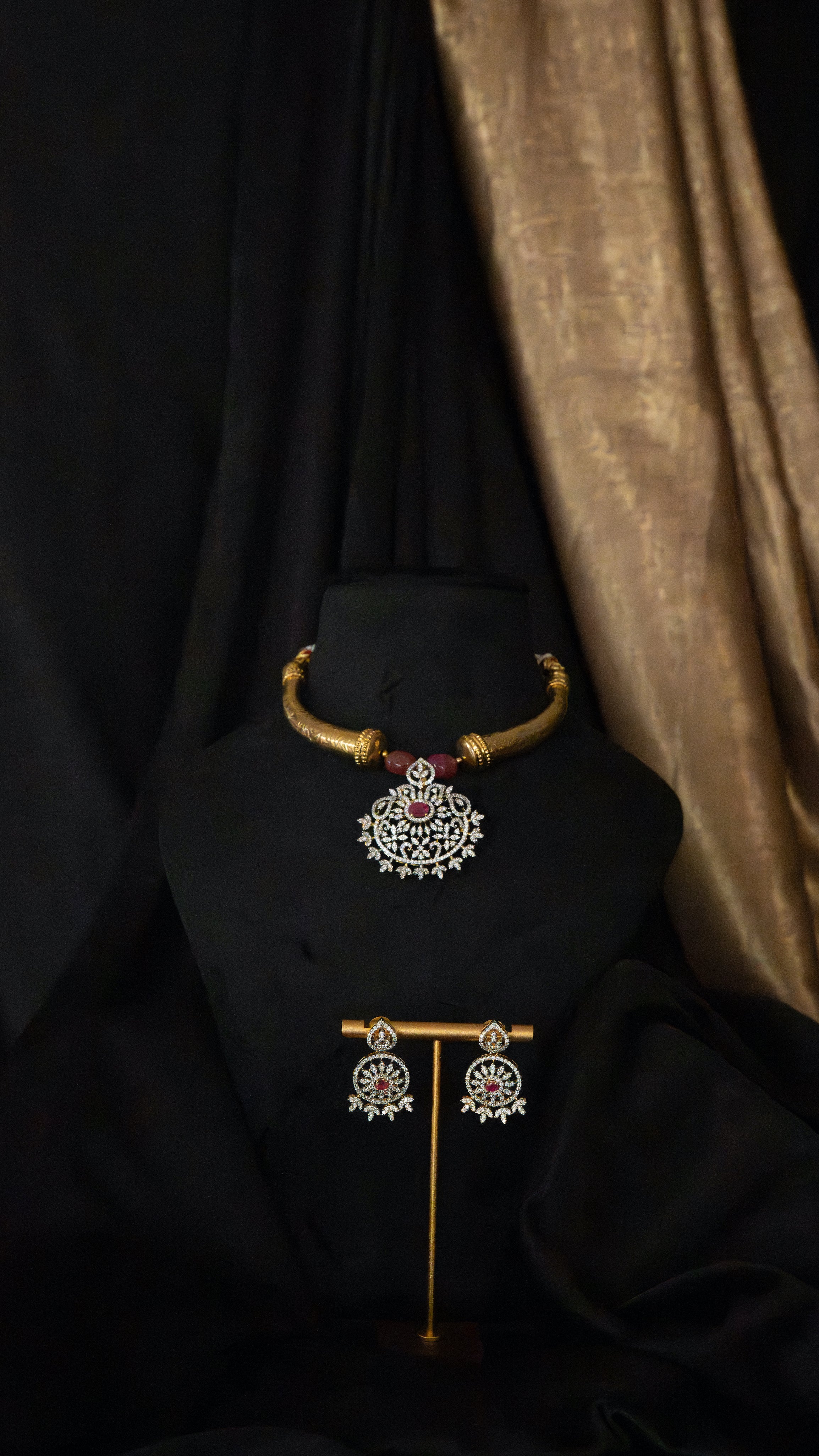 Rajvanshi Ruby Torque Set