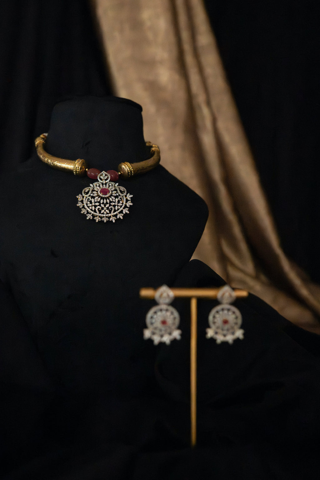 Rajvanshi Ruby Torque Set