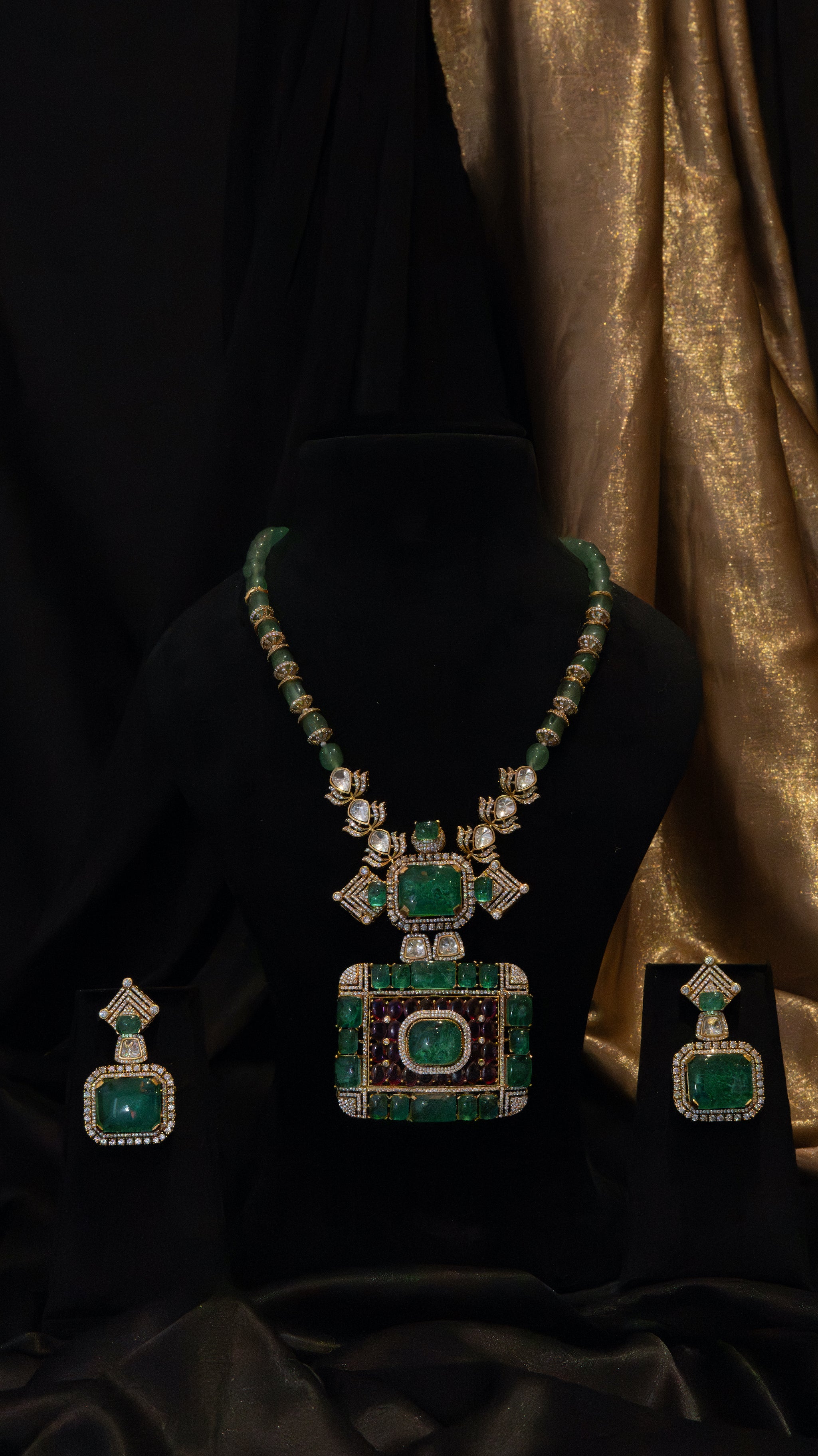 Emerald Dynasty Statement Set
