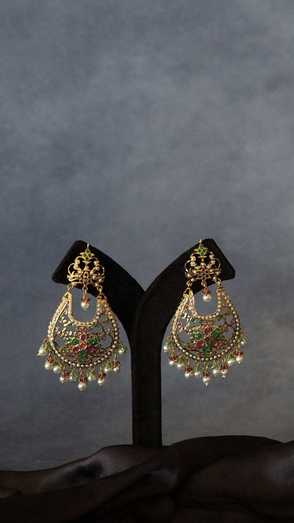 Jadau Floral Chandbalis