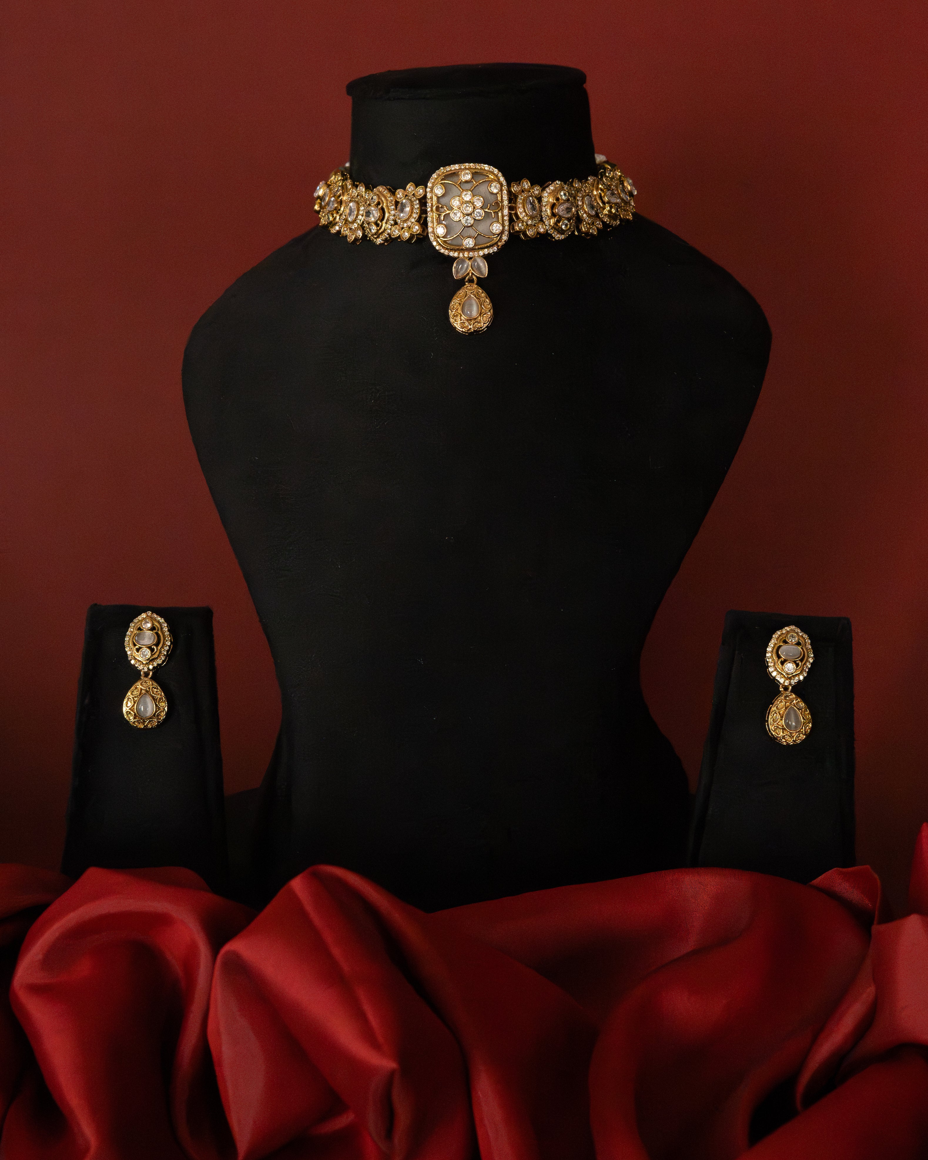 Imperial Gold Floral Choker Set