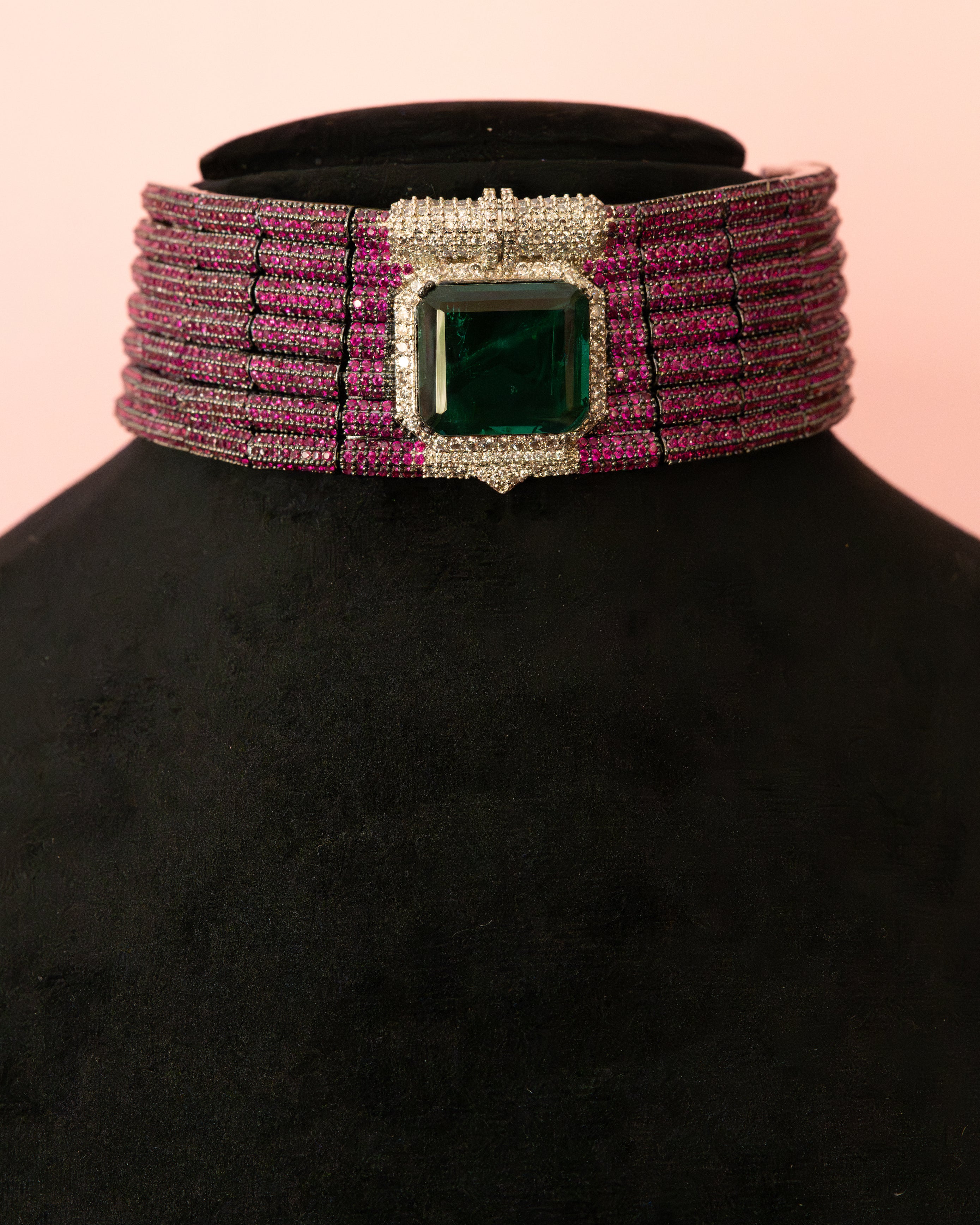 Emerald Sovereign Choker Set