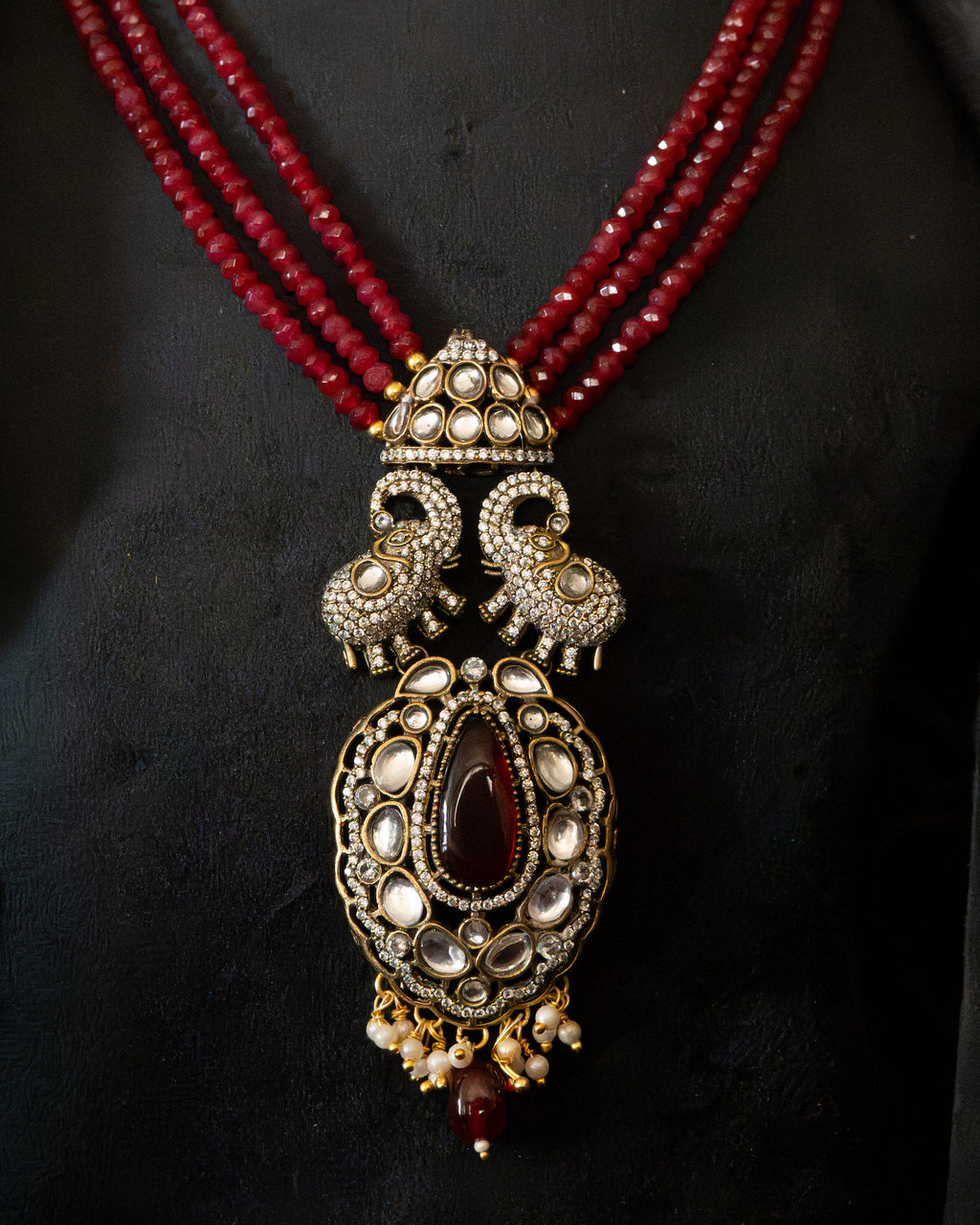 Rajwada Emerald Mayur Set