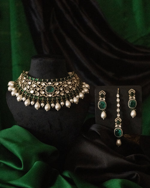 Emerald & Moissanite Pearl Collar Set