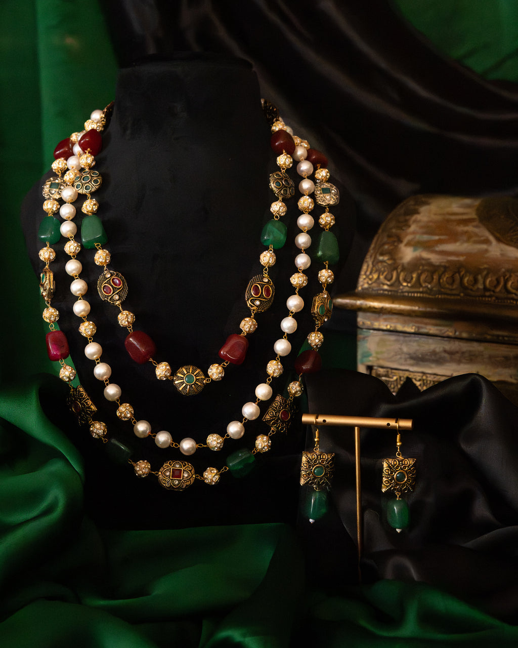 Rajvanshi Pearl & Emerald Layered Set
