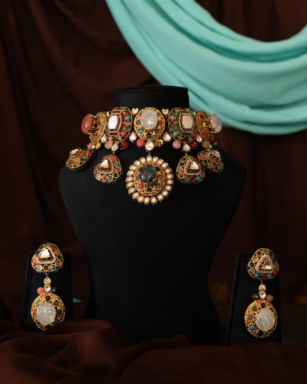 Maharani Navratna Heritage Choker Set