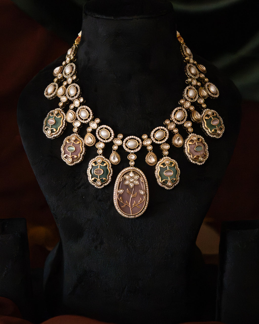 Green & Pink Carved Stone Pearl Heritage Necklace Set