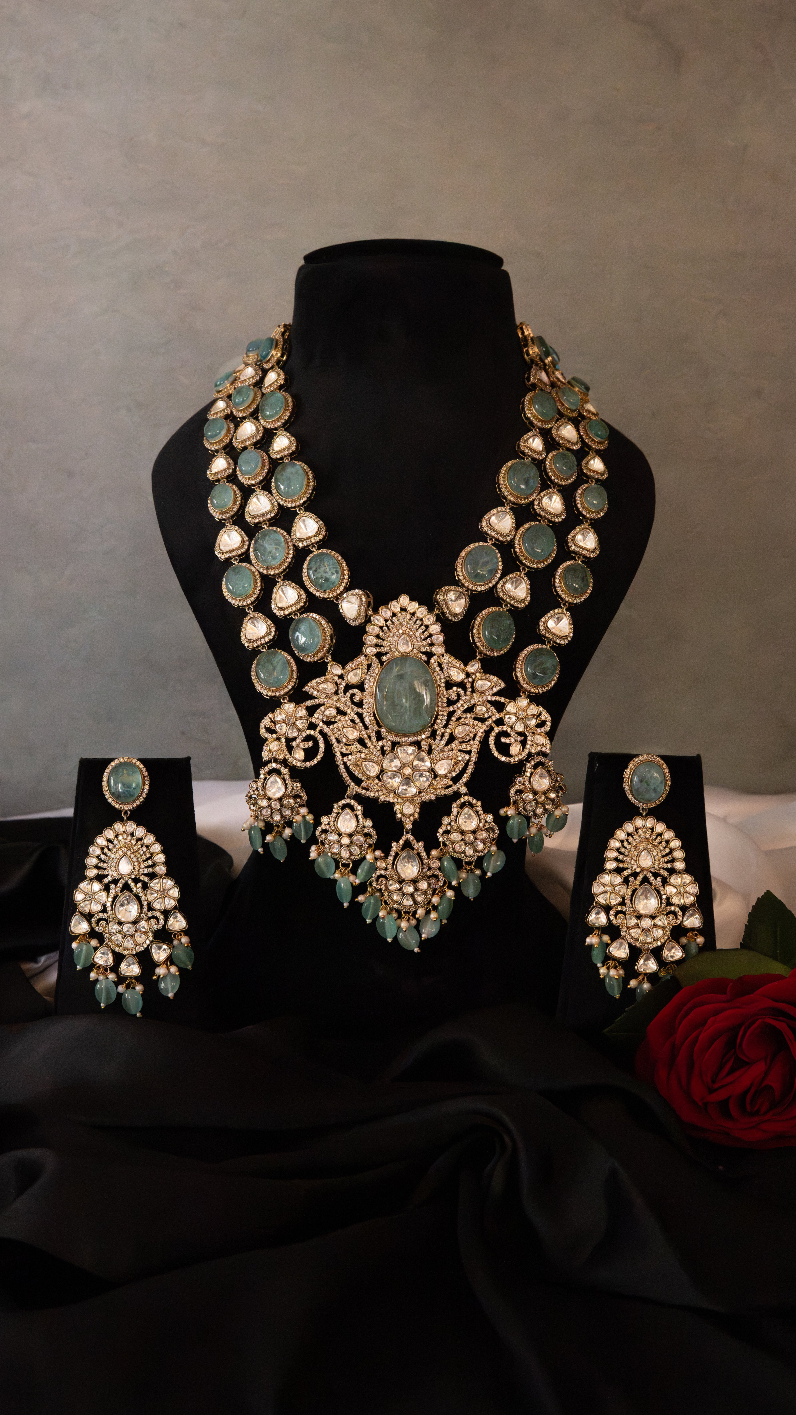 Celestial Sage Royal Necklace Set