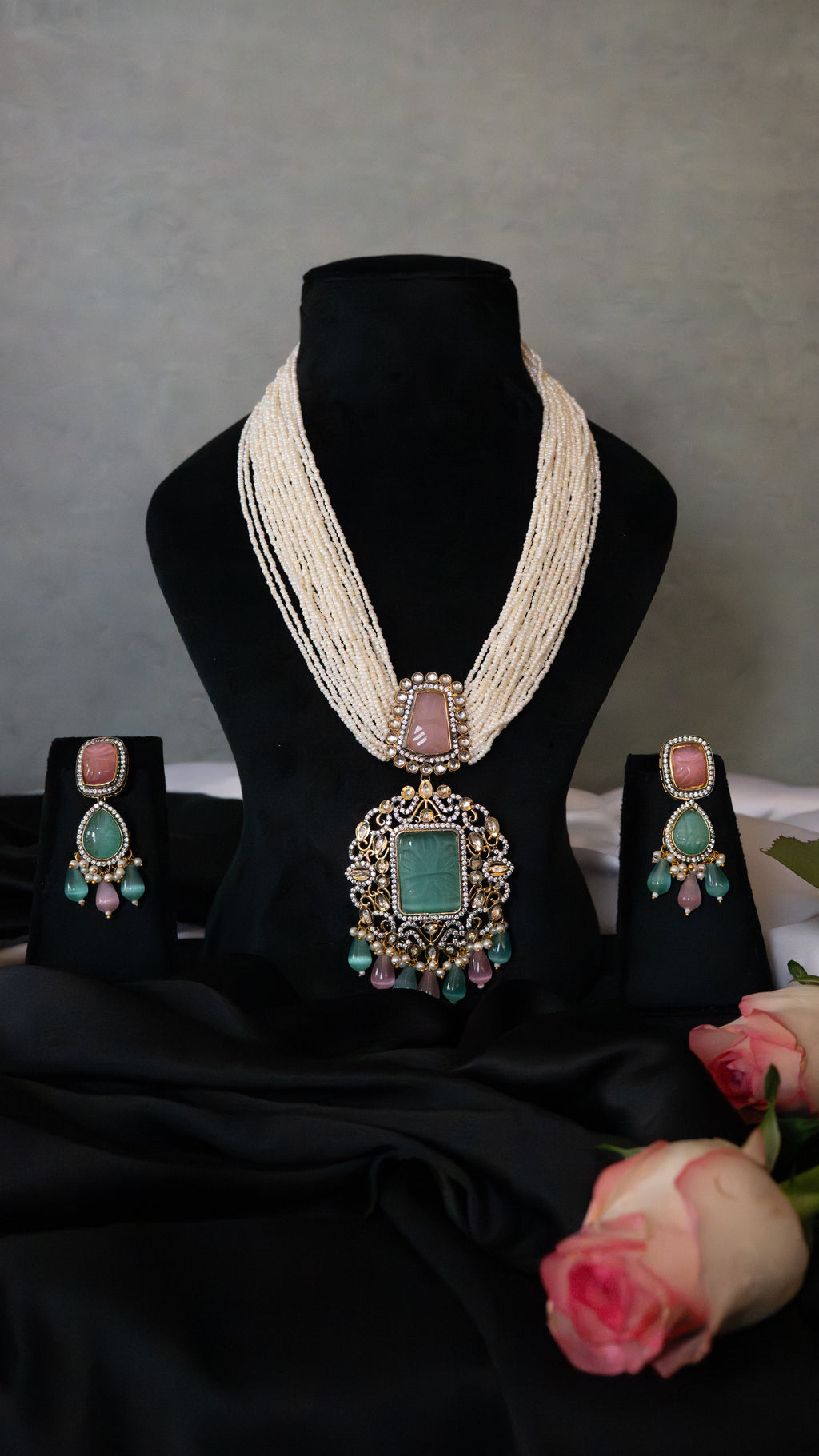 Pastel Pearl Heirloom Necklace Set