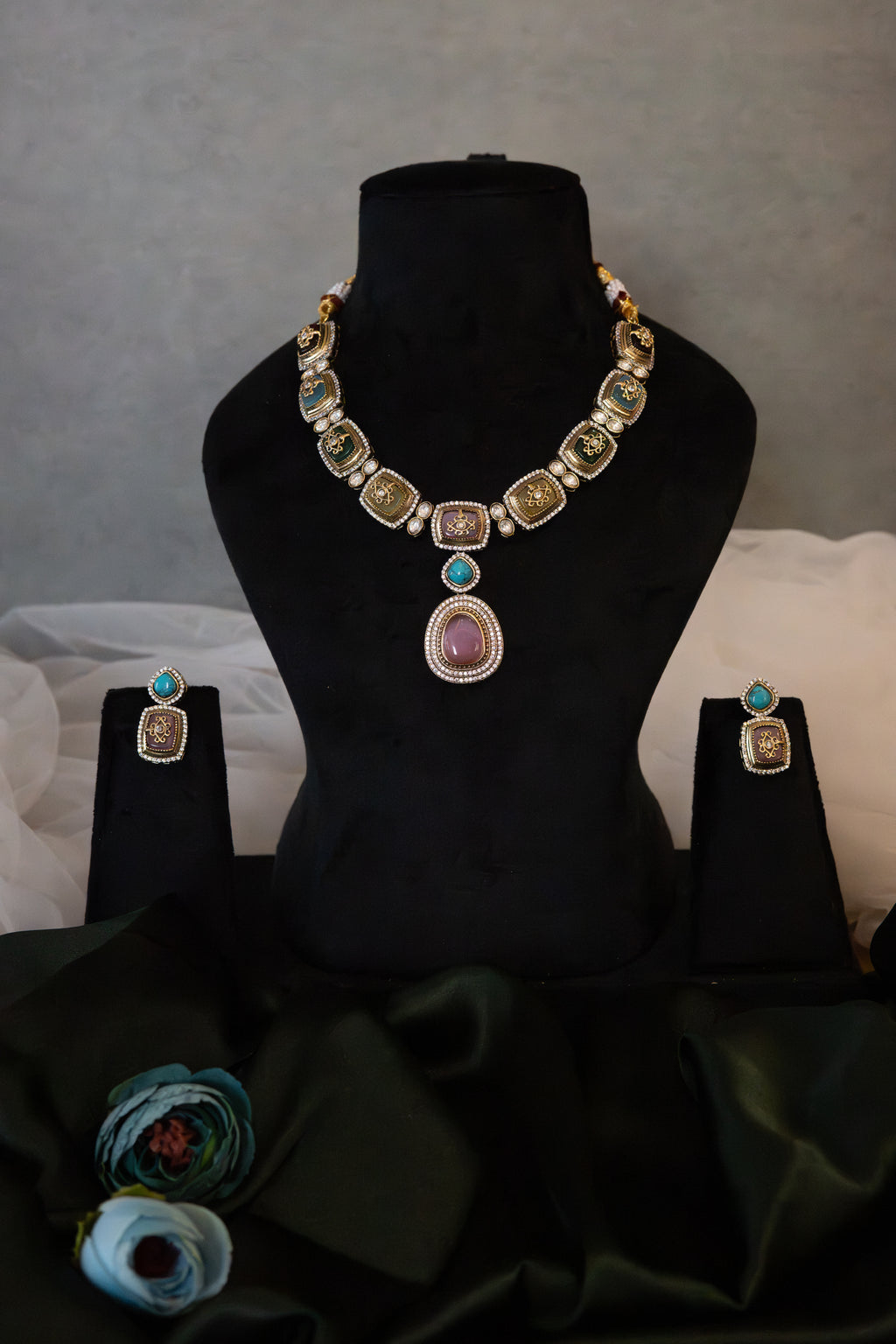 Meher Royale Statement Set