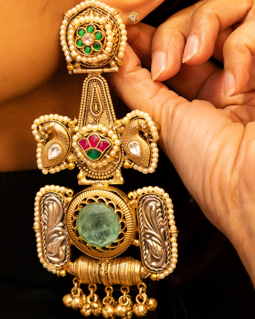 Rajvaibhav Heritage Temple Earrings