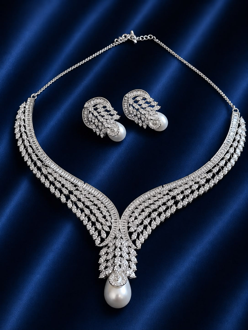 Celestial Wings Diamond Necklace Set