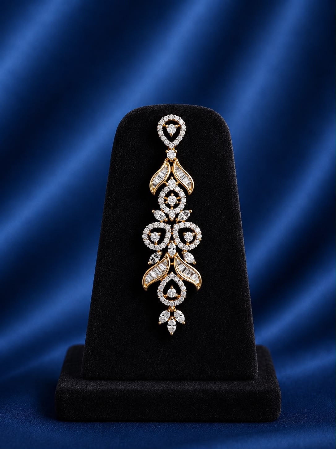 Royal Symphony Diamond Necklace Set