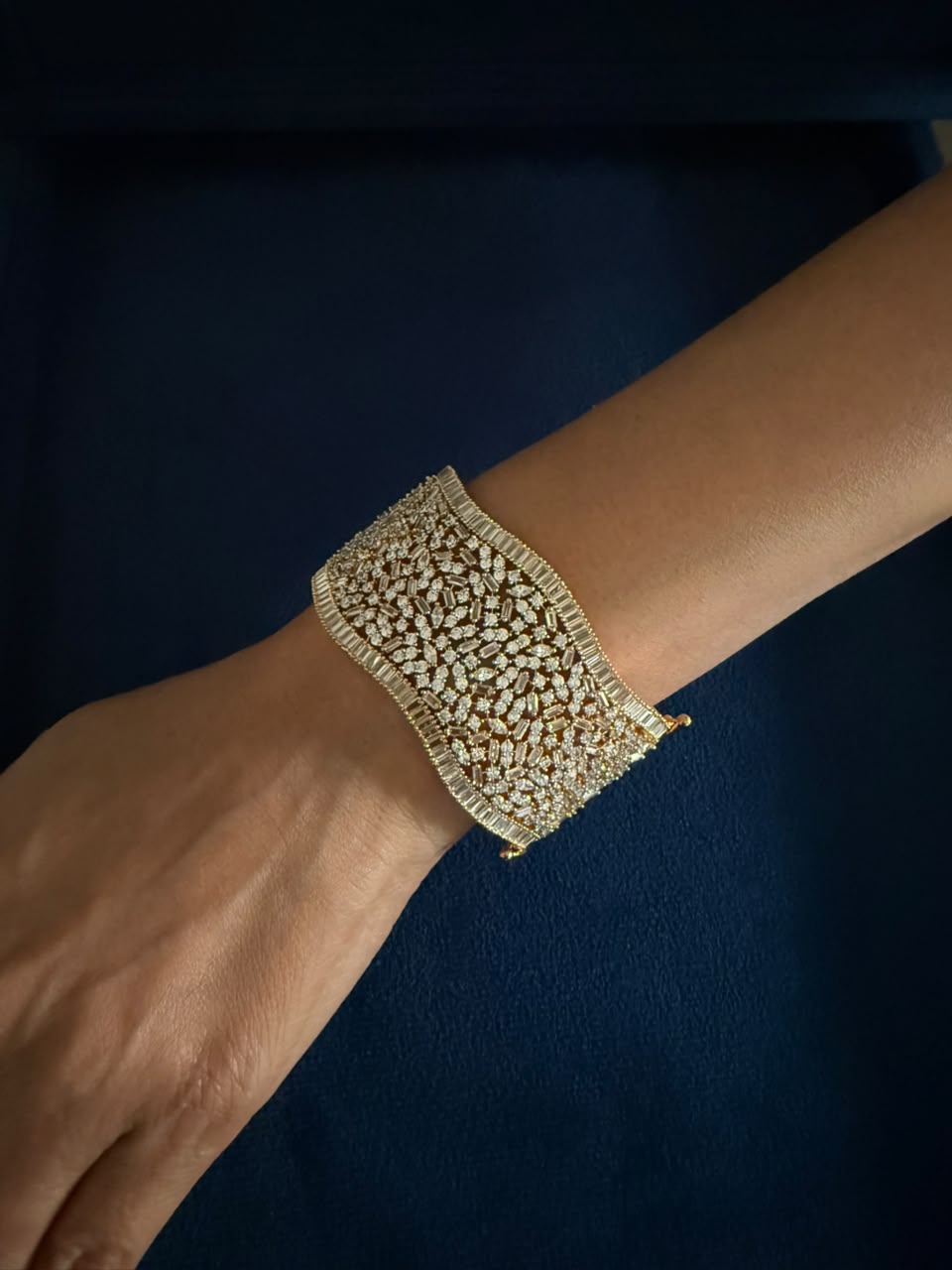 Aurelia Luxe Diamond Wave Bracelet