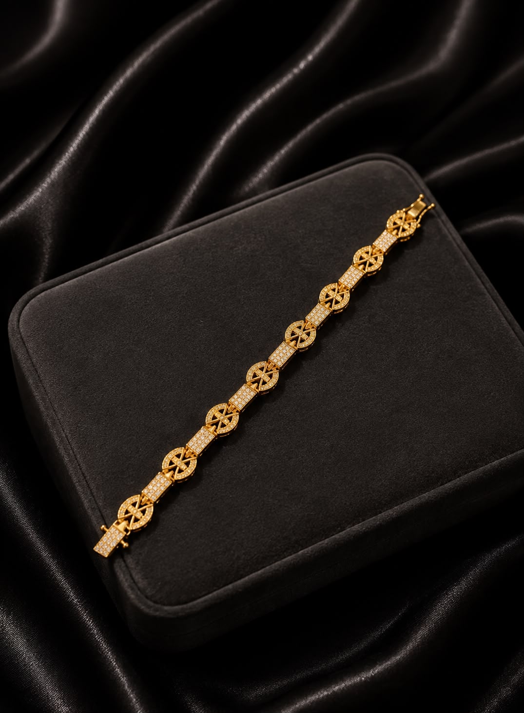 Imperial Crest Bracelet