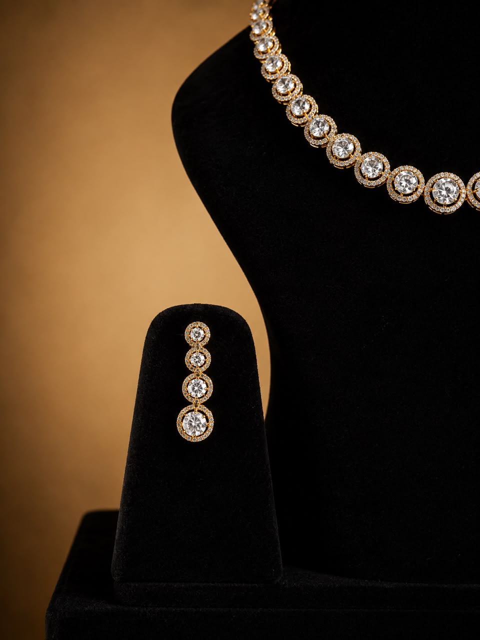 Golden Halo Grandeur Necklace Set