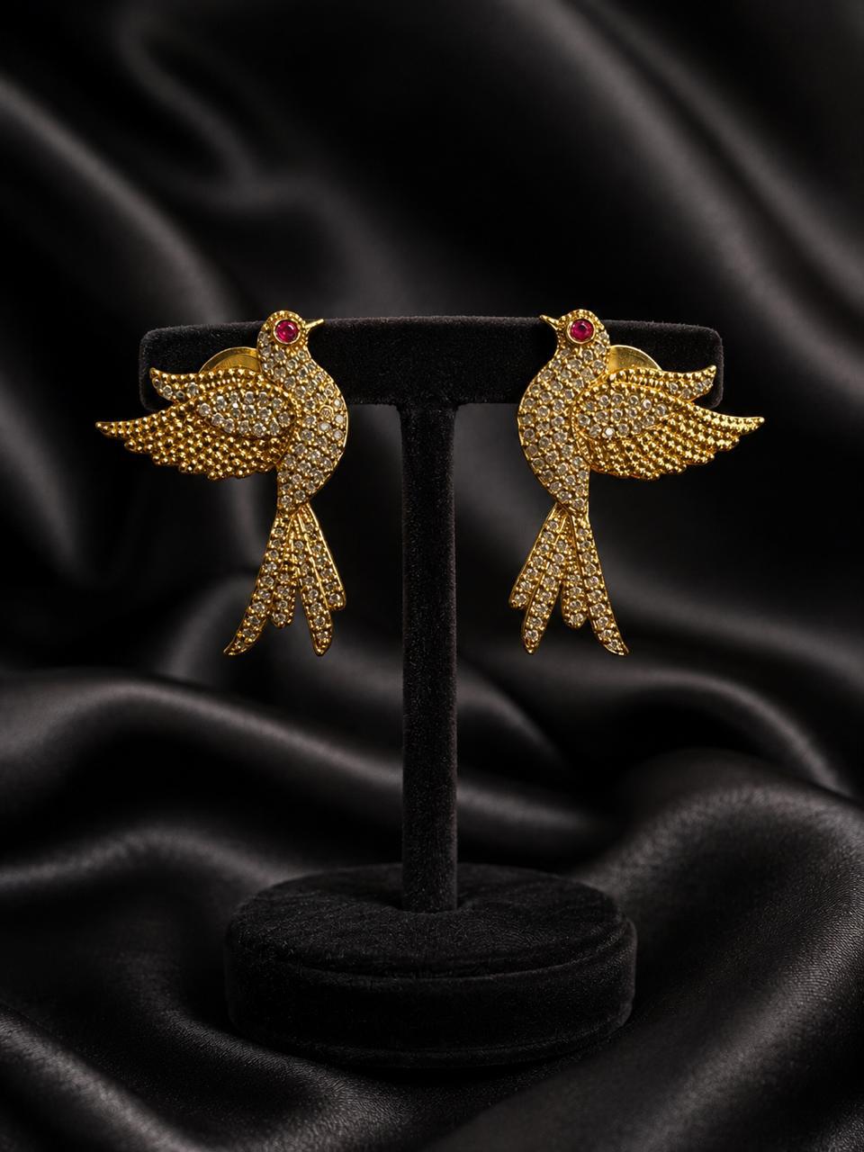 Harmony Dove Diamond Pendant Set