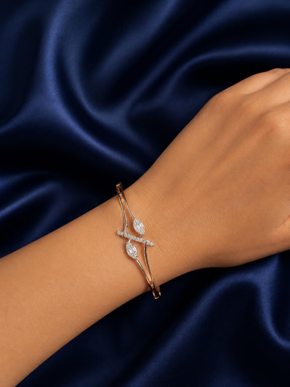 Diamond leaf bracelet