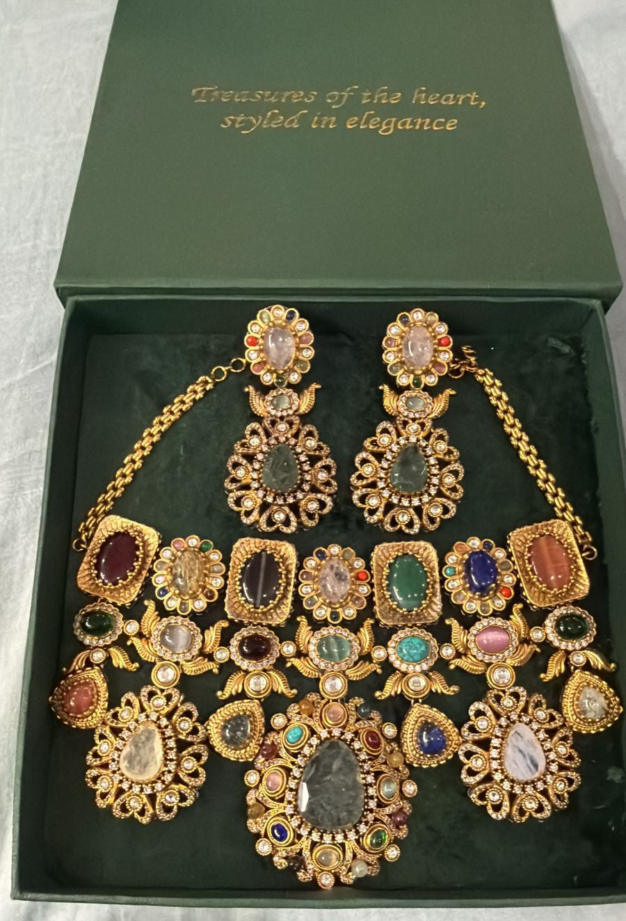 Amrapali Inspired Vintage Necklace Set