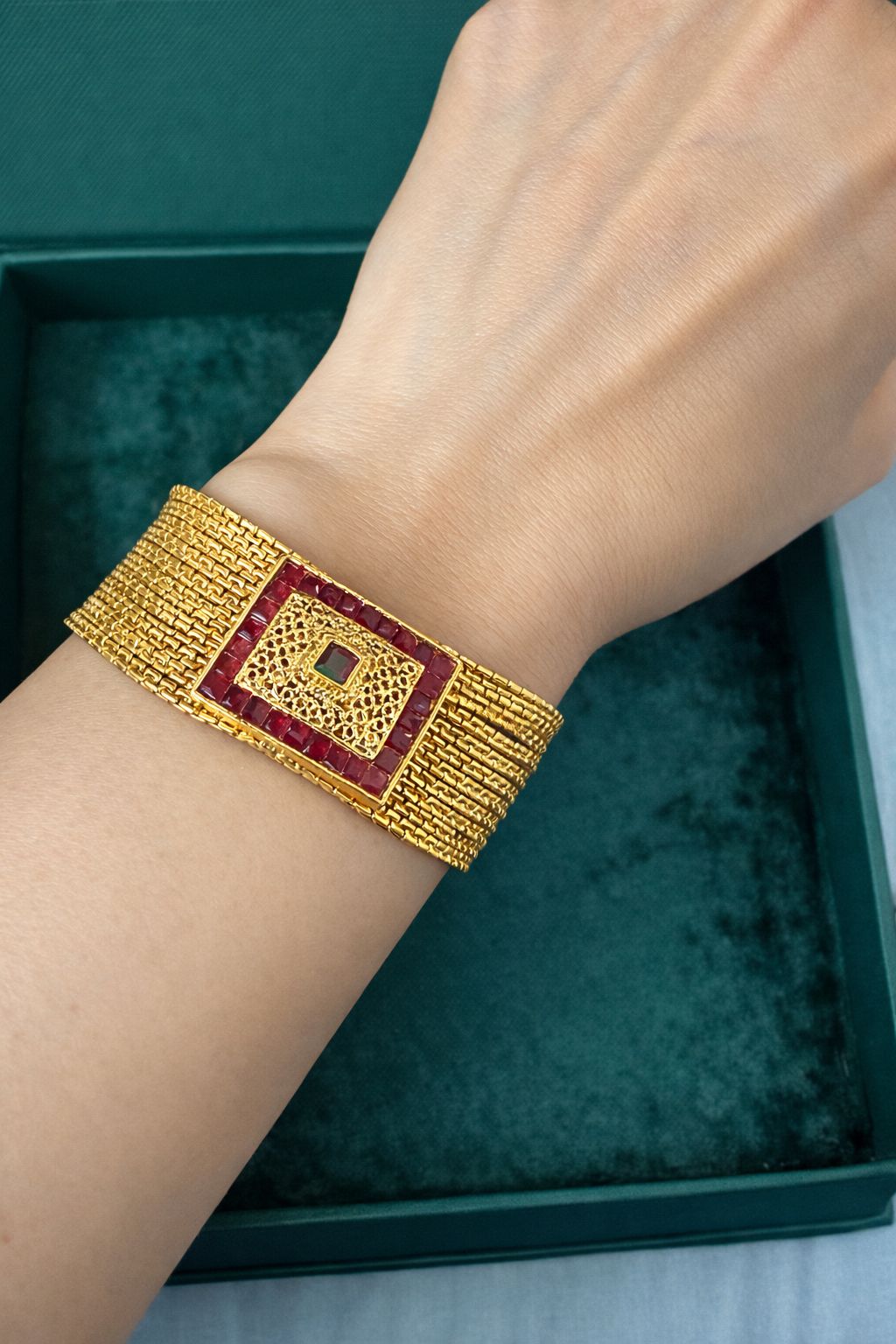 Emerald & Ruby Gold Chain Bracelet