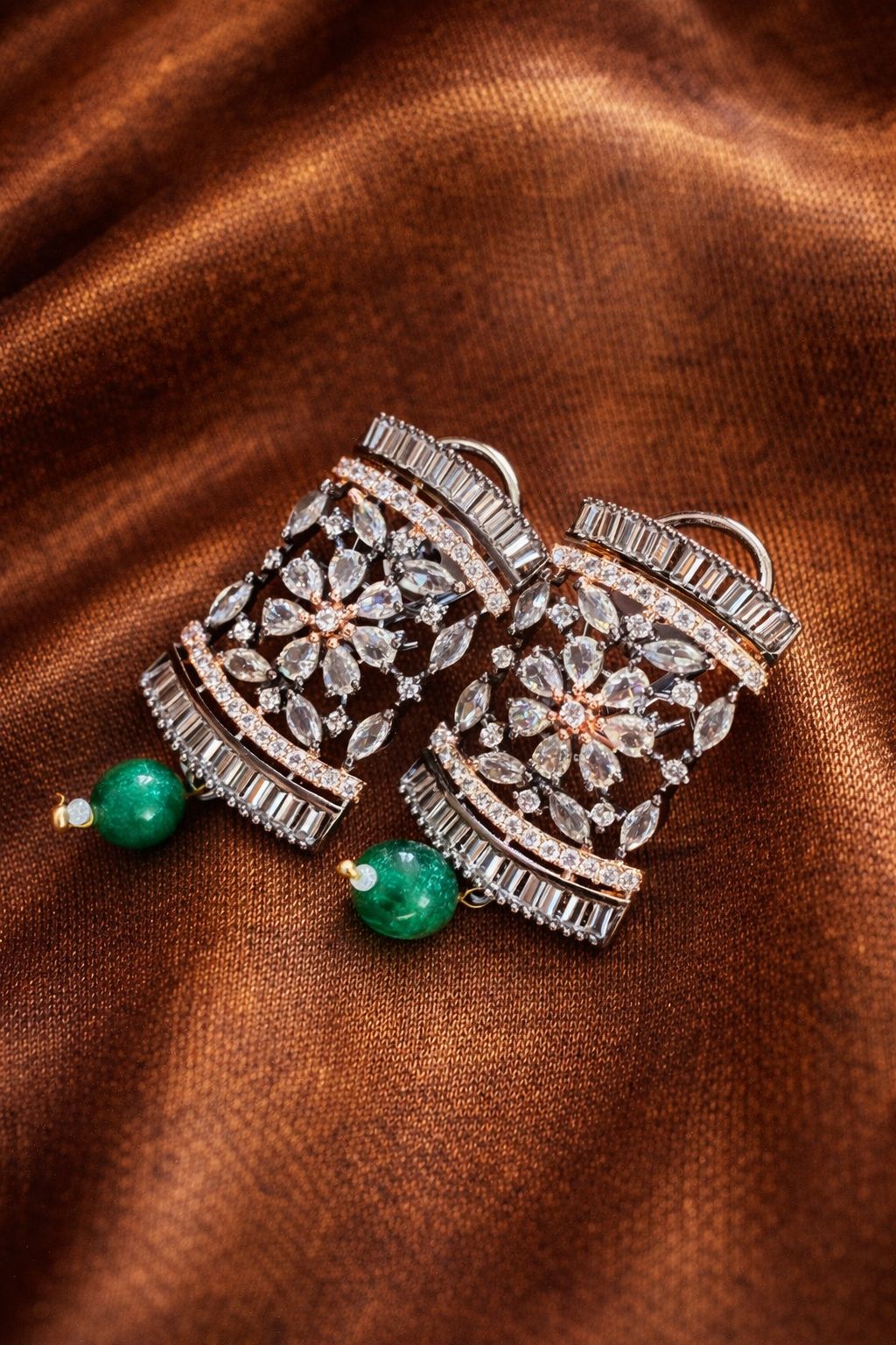 Emerald Victorian Diamond Multi Layered Necklace Set