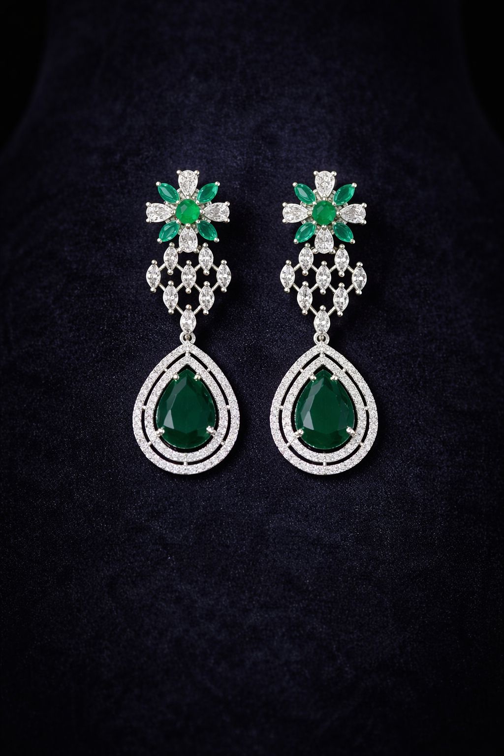 Geevani Emerald Cascade Empress Necklace Set