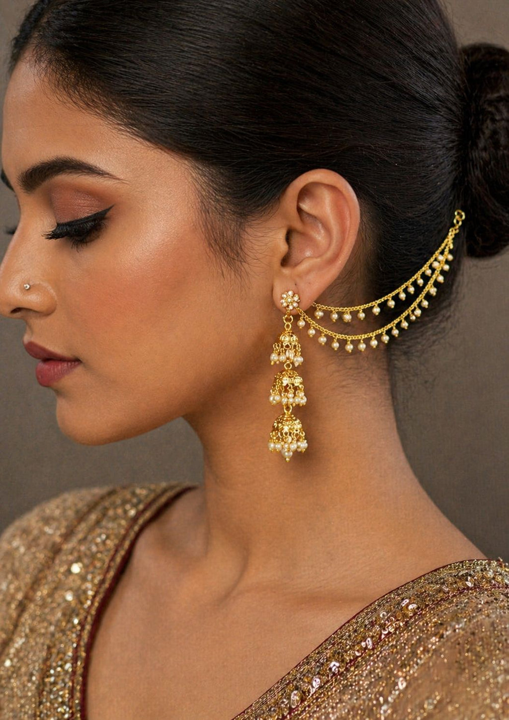 Double Layered White Beads Kaanchain
