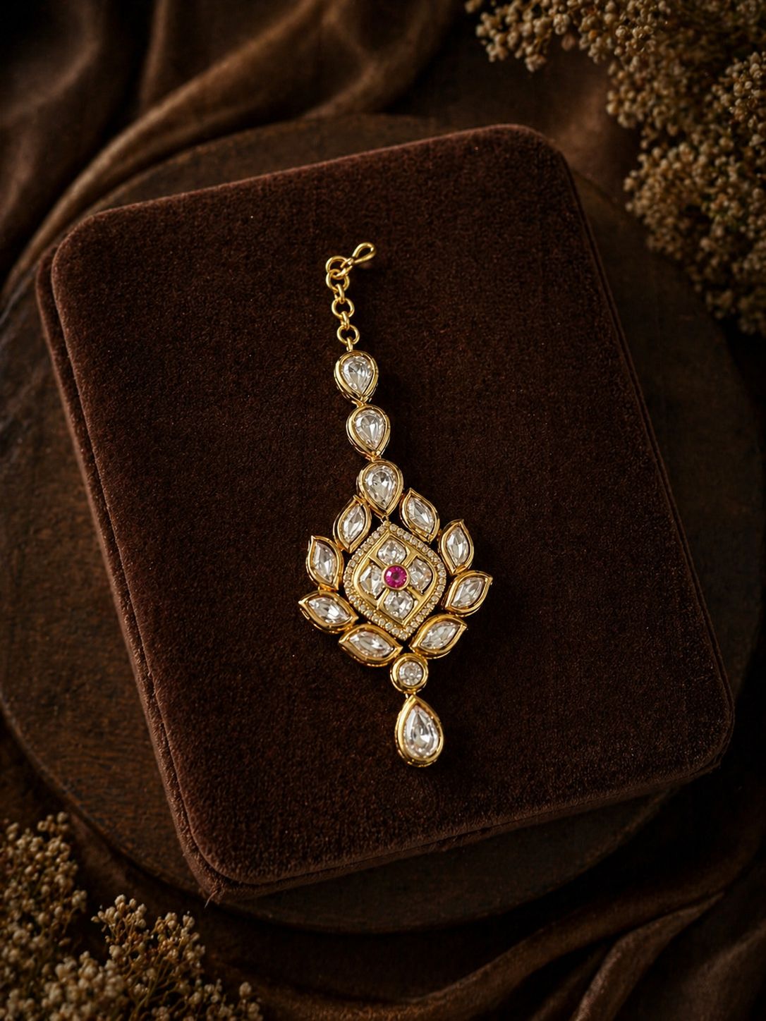 Moissanite Gold Radiance Maangtikka