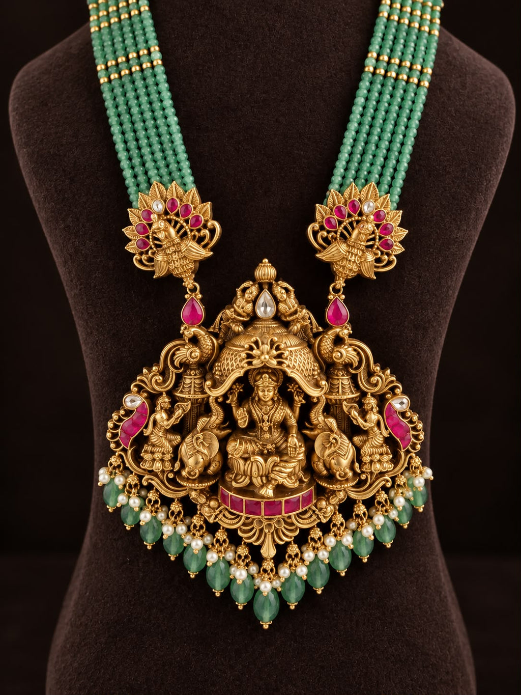 Vaidehi Heritage Necklace Set