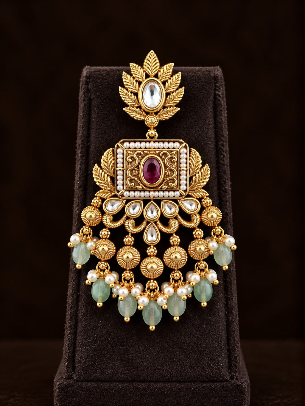 Aaranya Kundan Beaded Choker Set