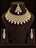 Noor-E-Meher Pure Moissanite Set With Maang Tikka