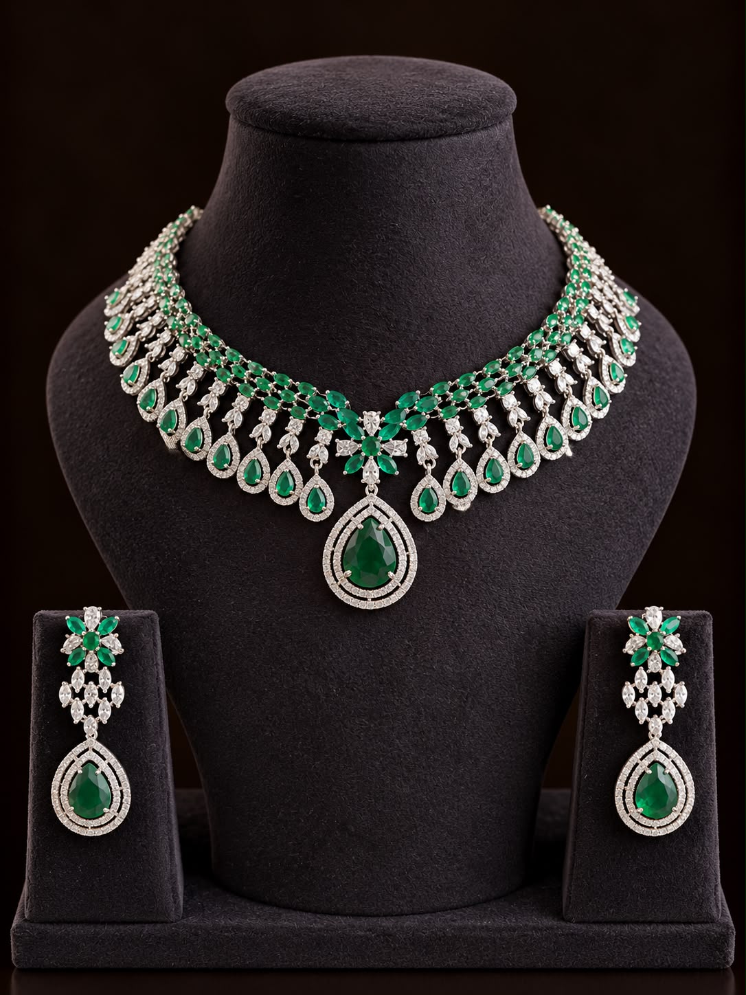 Geevani Emerald Cascade Empress Necklace Set